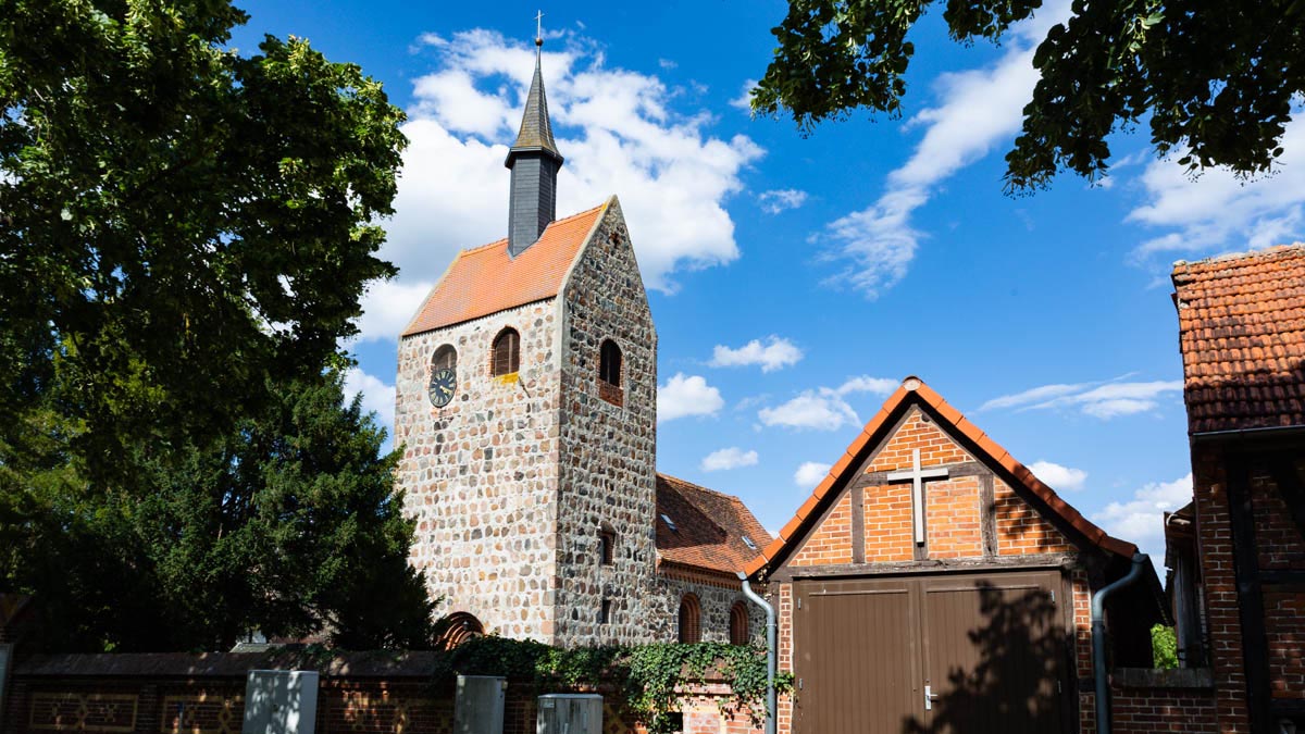 Kirche und Trauerhalle